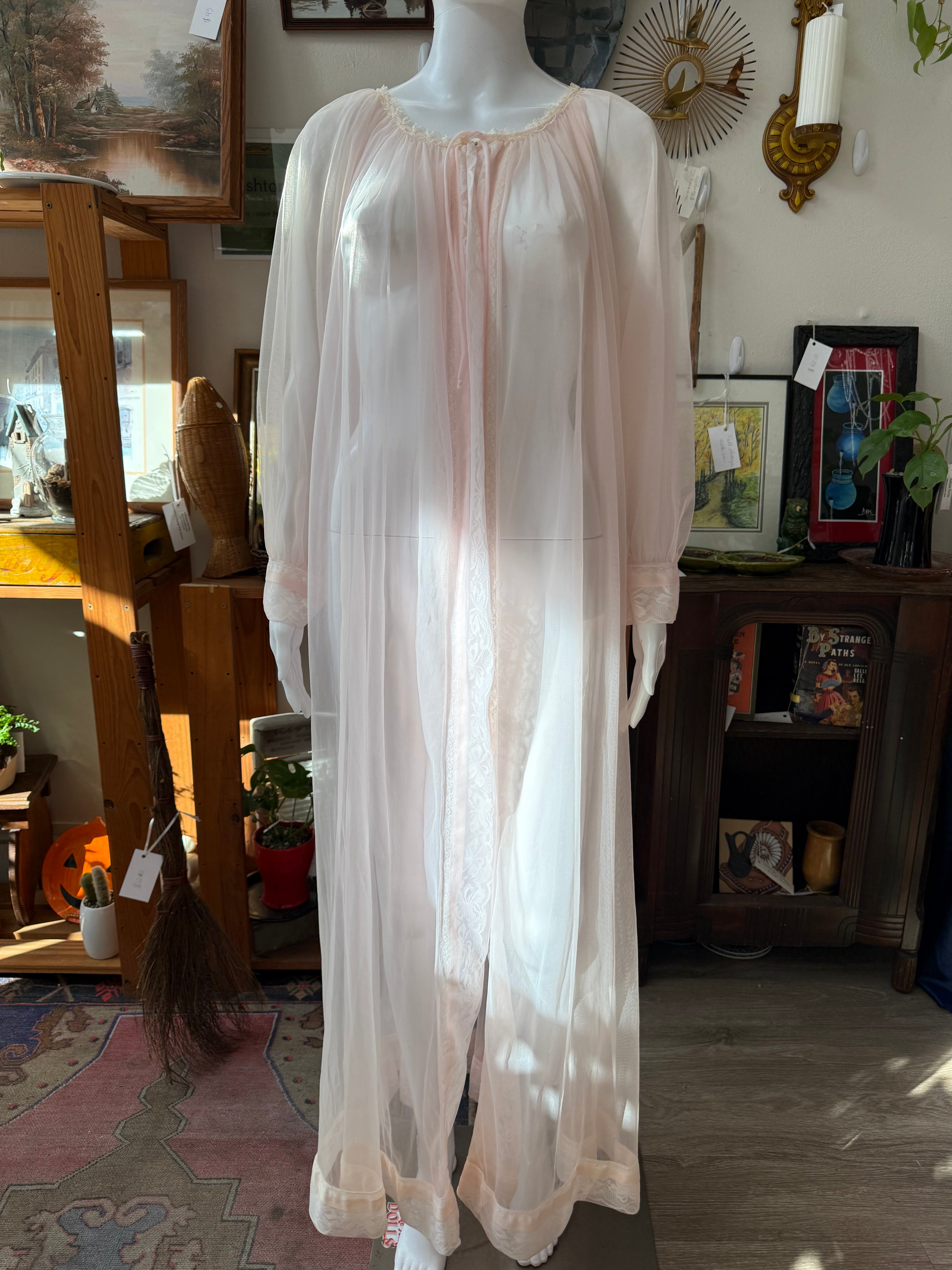 vintage dressing robe 1960s Baby Pink Chiffon Sheer Nightgown Robe