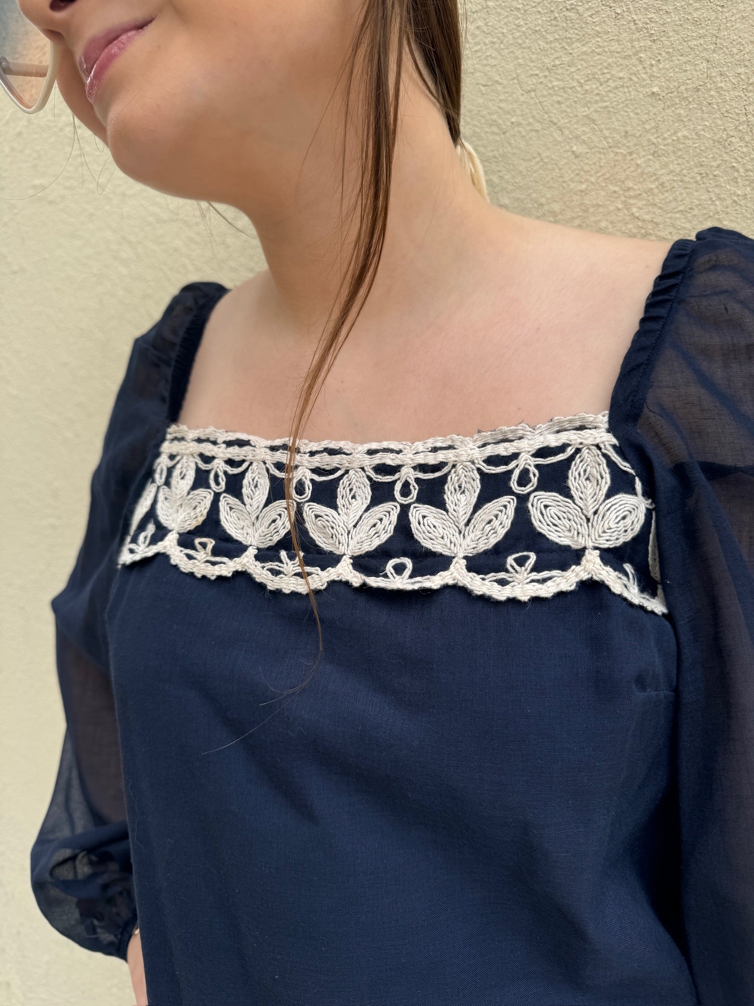 1960s Navy Linen Dress Dollhouse at Pointe Foure 1960s Navy Linen Dress Dollhouse at Pointe Foure