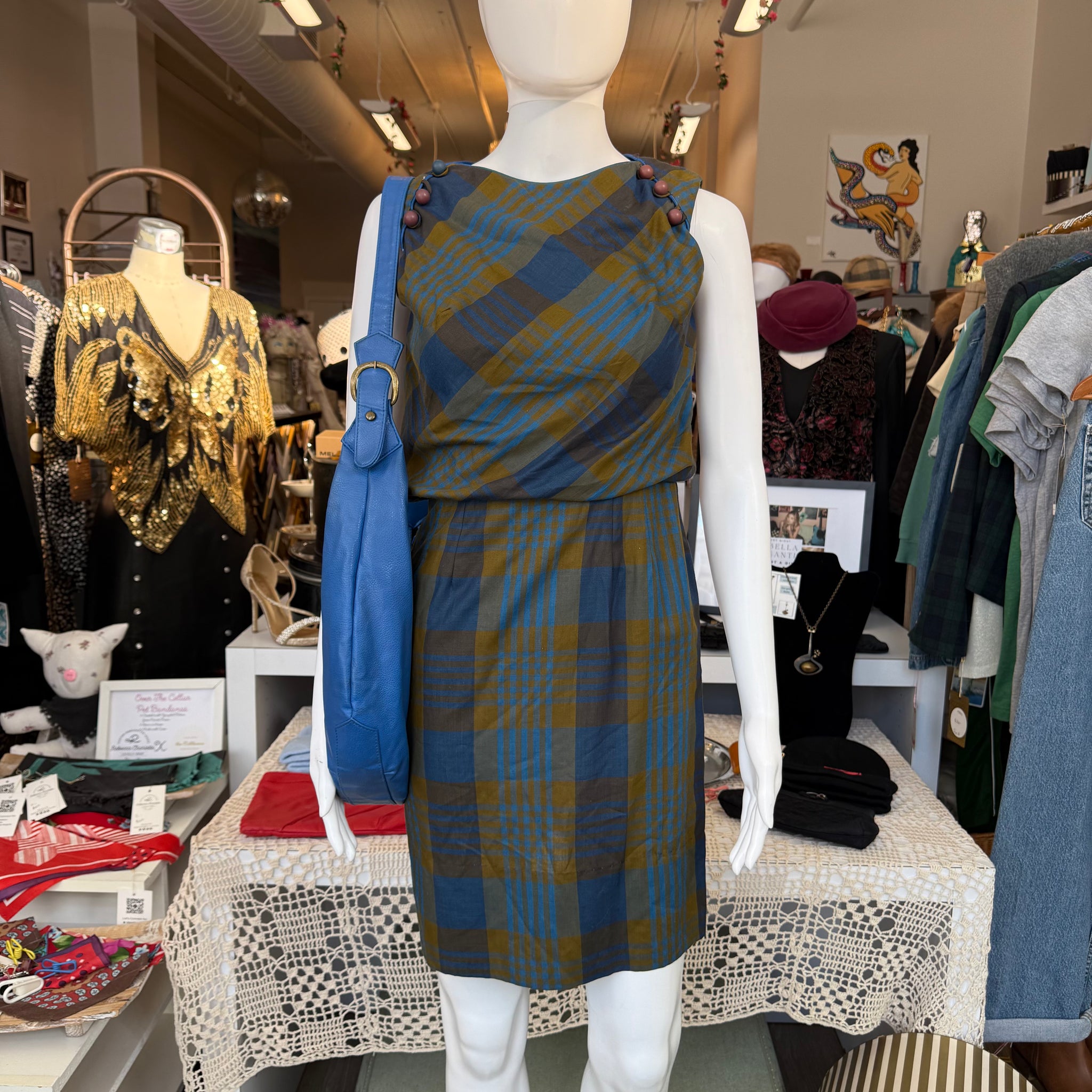 Modern Vintage Boutique - Shop In-Store or Online | Pointe Foure   Dollhouse at Pointe Foure